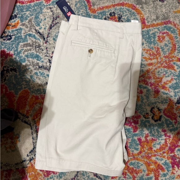 Chaps Men's Off-White Flat Front Chinos - Picture 3 of 4